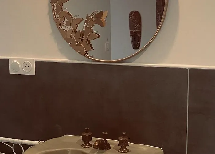 L Sous Les Tropiques Hébergement de vacances Sémussac